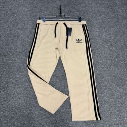 TRUST SPORTS-Baggy Trousers for that Relaxed Look- Cream-,step