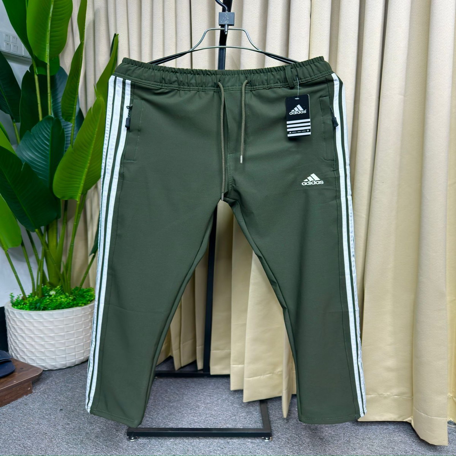 WhatsApp Image 2026-02-02 at 8.27.13 PM Trust sports premium quality 3Step trouser for men-Olive - Image 1