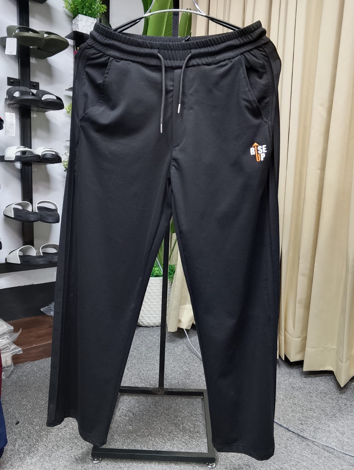37 RISE UP BAGGY JOGGERS - Image 1